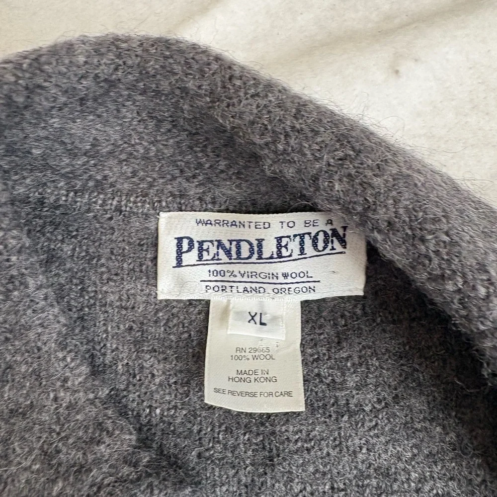Pendleton 100% Virgin Wool Gray & Blue Floral Embroidered Cardigan Sweater XL - Picture 4 of 5